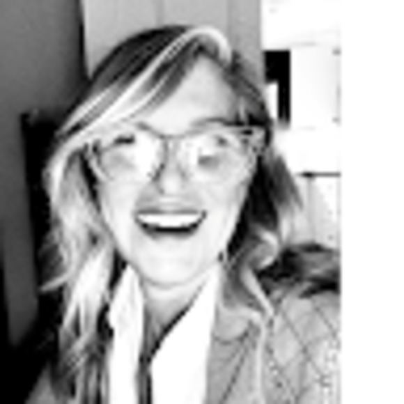 Meet your Posher, Didi - Picture 1 of 1